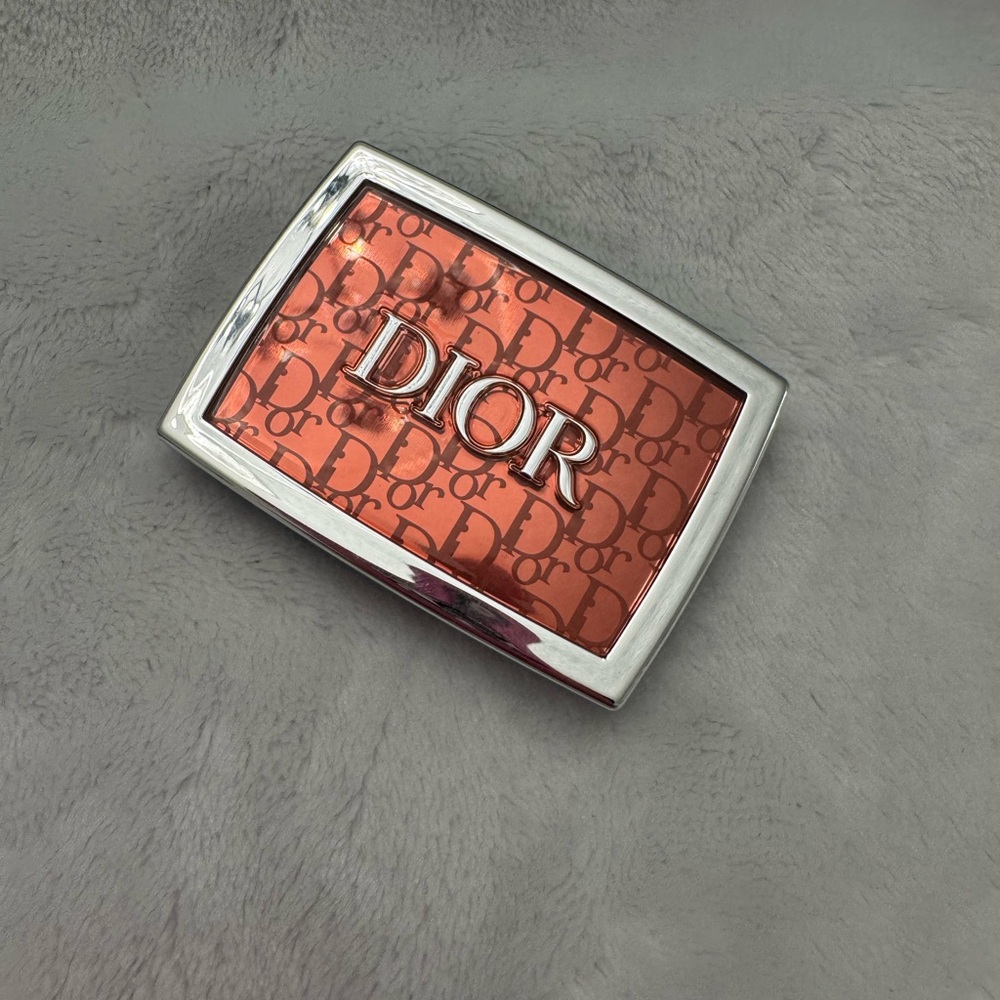 🌸Dior Rosy Glow Powder Blush - Rosewood